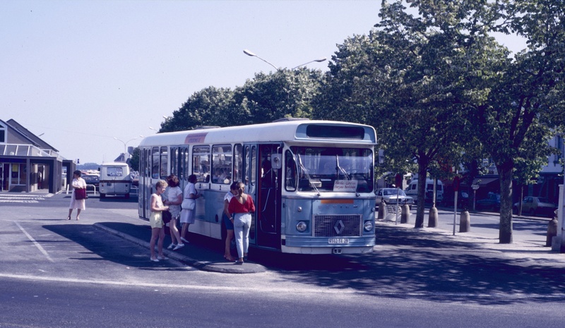 [Histoire] Les bus et cars des différents transporteurs de l'époque  10071110