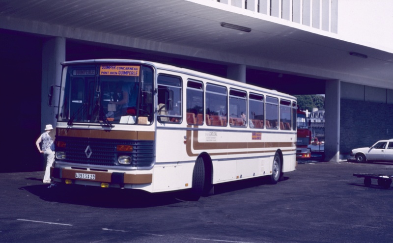 [Histoire] Les bus et cars des différents transporteurs de l'époque  10071310