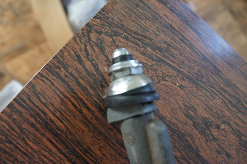 (VENDO) - Antena Elétrica Hirschmann Carcaça de Metal - R$ 250.00 Dsc06935