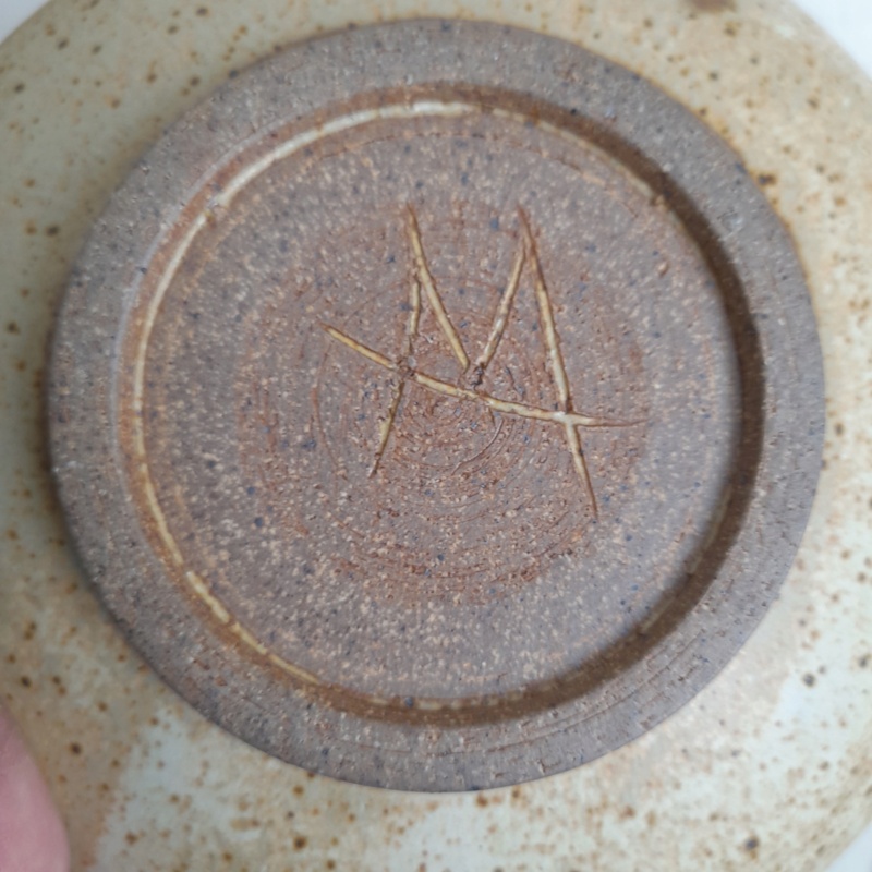 Stoneware bowl for ID, MH mark?  20220444
