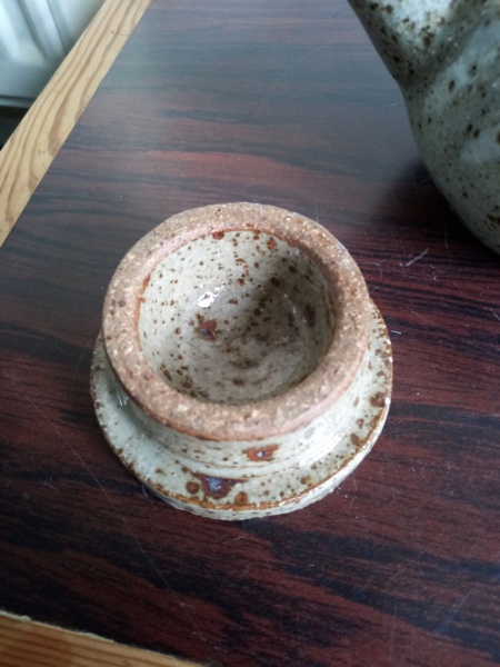 Small stoneware tea pot. Japanese? Img_2240