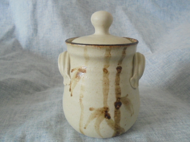 Richard Western, Rivenhall Pottery in Hanmer Springs Dsc01910