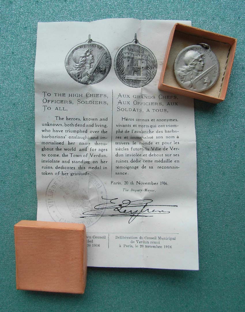 Medaille de verdun 0411