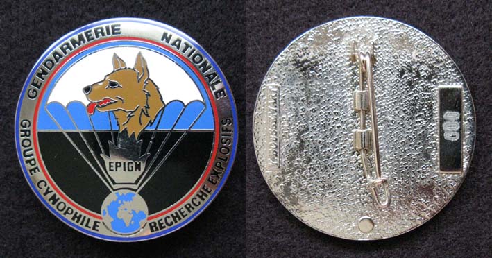 Les insignes et patches de l'Escadron Parachutiste 9-11 et de l'EPIGN Insign62
