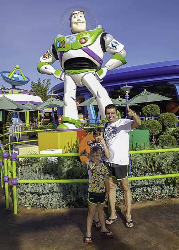 TOY STORY LAND (DHS), TYPHOON LAGOON Y CENA EN T-REX. - 23 días por Miami y Orlando. (7)