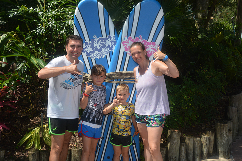 TOY STORY LAND (DHS), TYPHOON LAGOON Y CENA EN T-REX. - 23 días por Miami y Orlando. (9)
