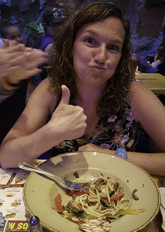 TOY STORY LAND (DHS), TYPHOON LAGOON Y CENA EN T-REX. - 23 días por Miami y Orlando. (16)