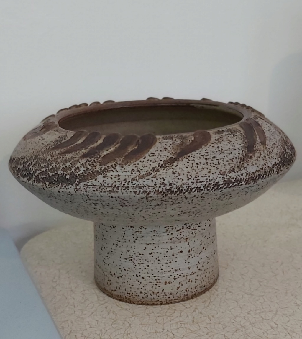 Studio Pottery Type Piece Marked VM 20200110