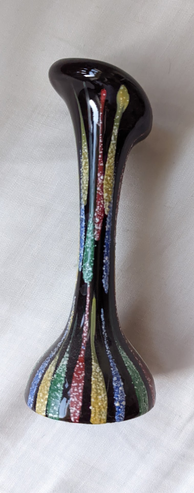 Black splatter ceramic vase 60s or 50s? Vase_110
