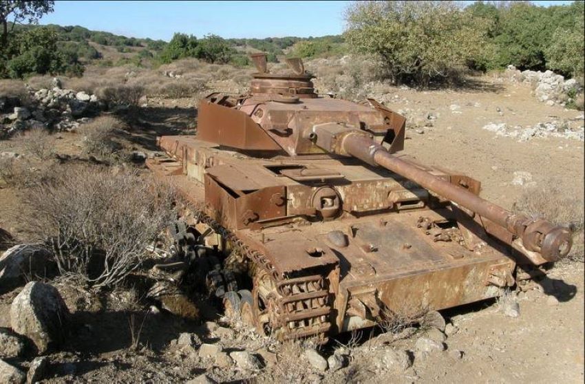 Cède gracieusement 2 épaves de Panzer IV – WW2. Ghghob10