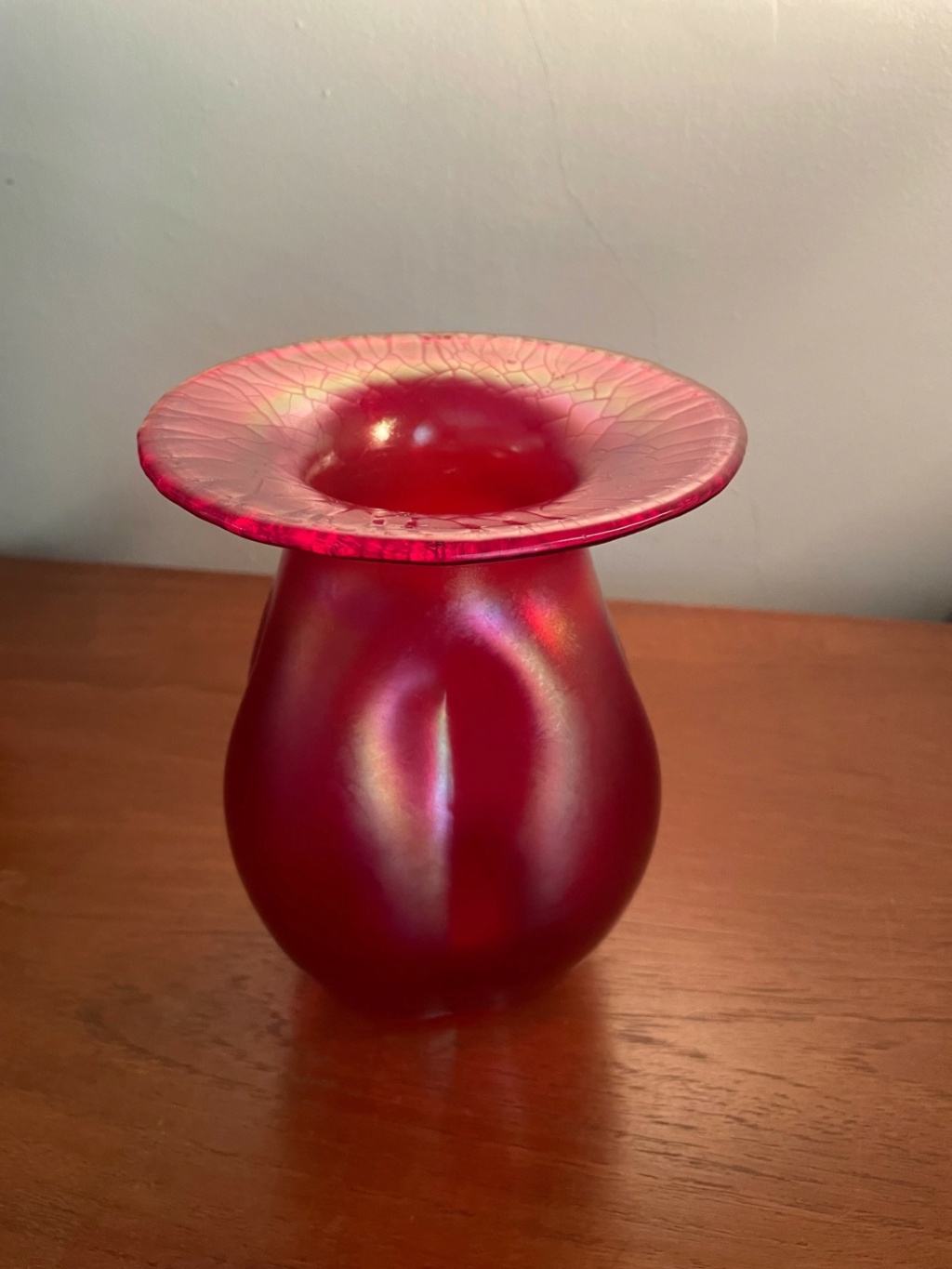 Red irridescent crackle vase - maybe Kralik, not sure Thumbn13
