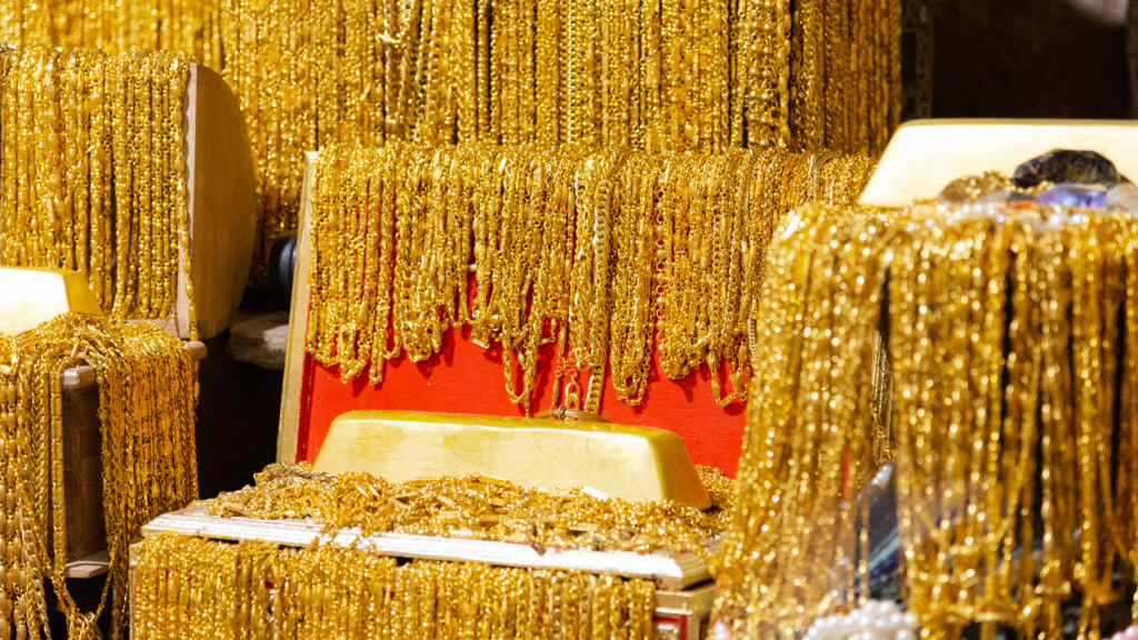 Gold price on course for further increases   Dfqror10