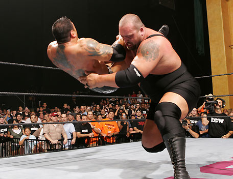 The Brothers Of Destruction (c) vs. Unleashed RKO Bigsho10