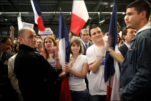 Nicolas Sarkozy, le candidat préférés des jeunes Jeunes11