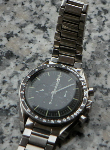 speedmaster - Différences entre les speedmaster Omega211