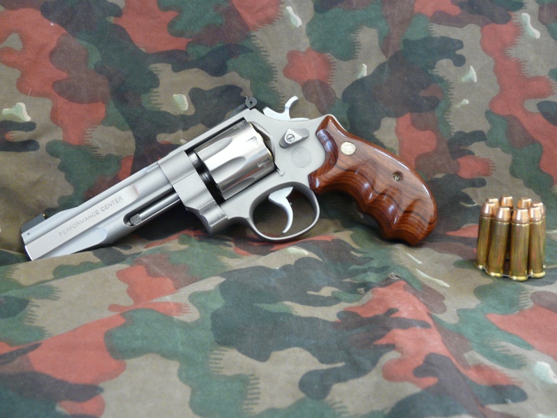 Smith & Wesson 627 P1060611