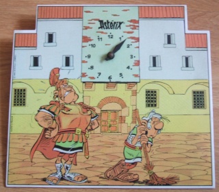 horloge bouclier d'averne 1986 Pendul10