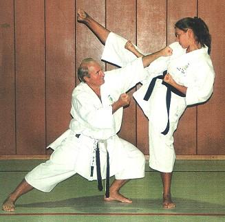 les arts martiaux Karate11