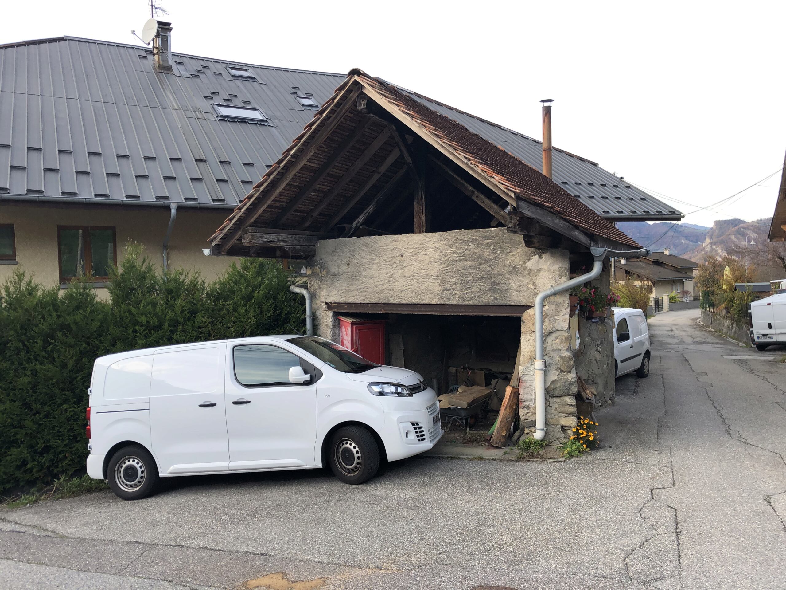 STREET VIEW : à la recherche des fours à pain - Page 15 Four_z14