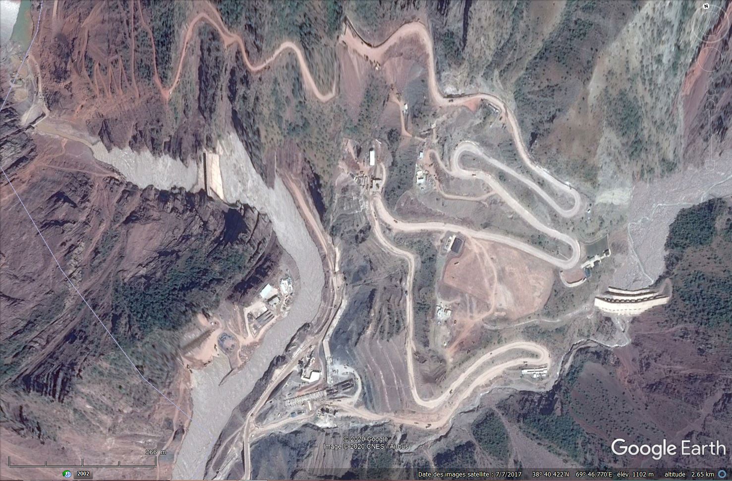 Le futur barrage de Rogoun - Tadjikistan Tsge1225