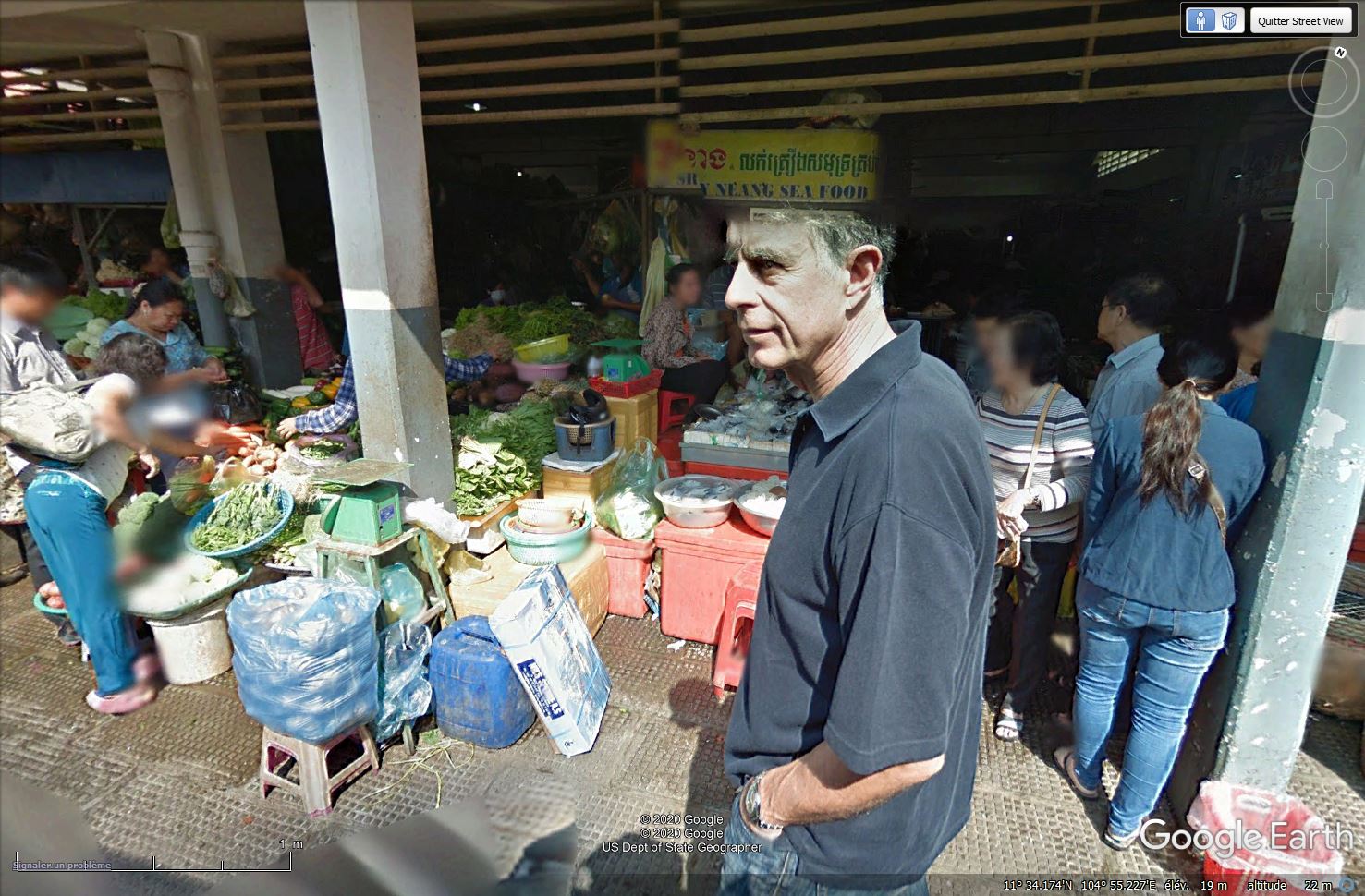 STREET VIEW : Les GENS non floutés - Page 2 Tsge1499
