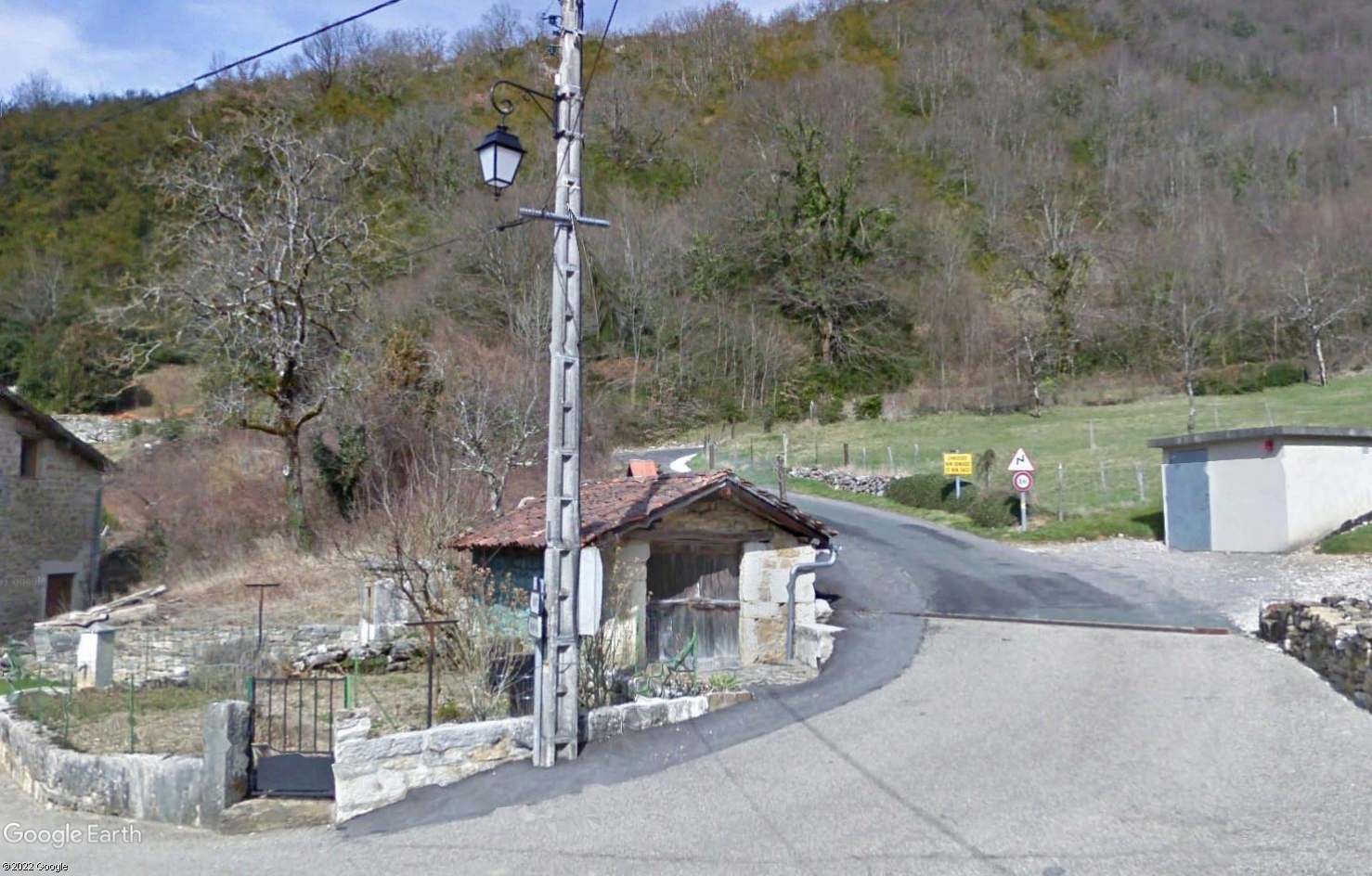 STREET VIEW : à la recherche des fours à pain - Page 17 Tsge3065