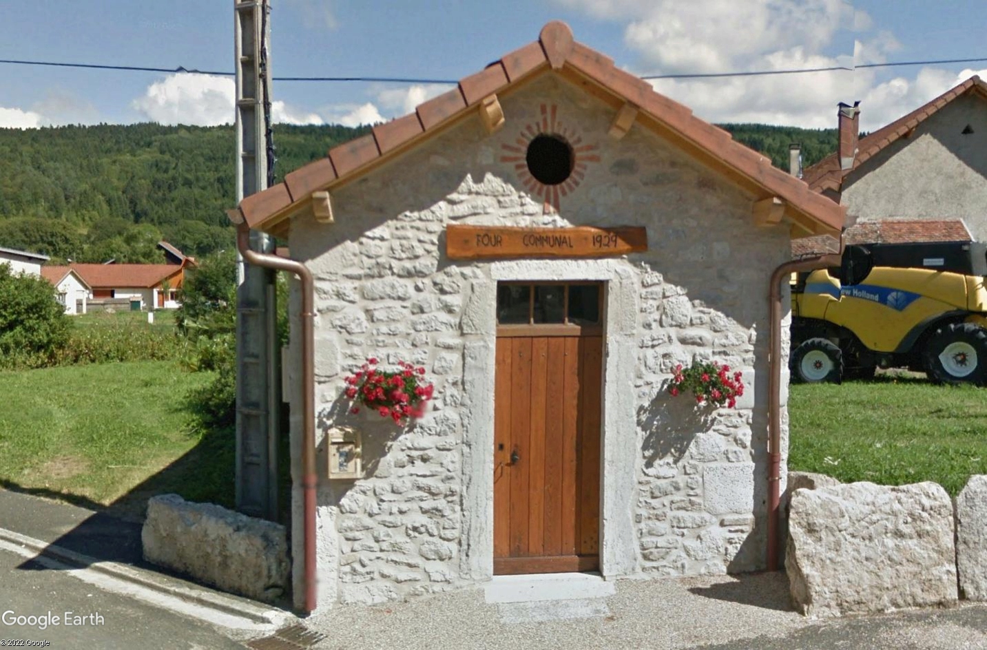 STREET VIEW : à la recherche des fours à pain - Page 17 Tsge3117