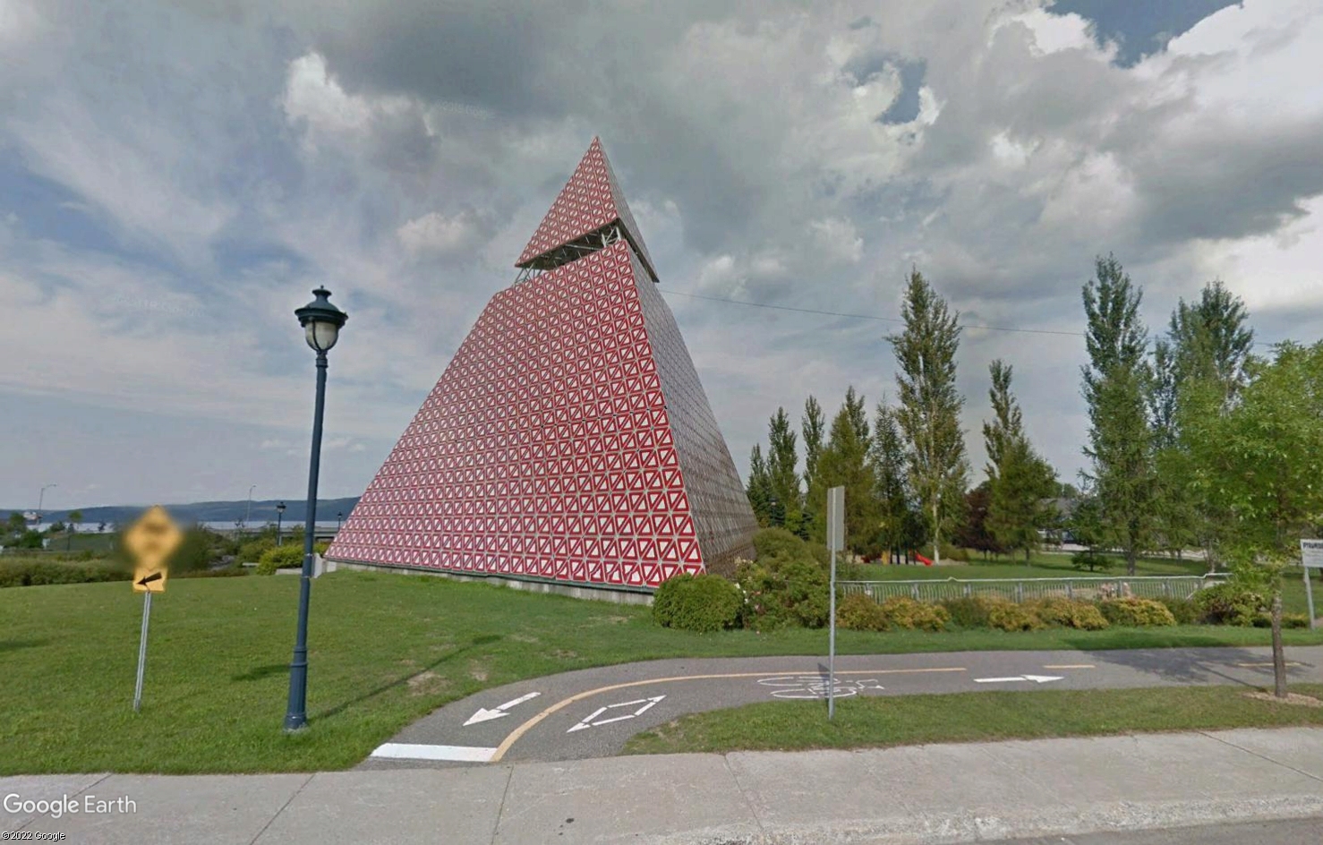 Défis: pyramide des HAHA- La Baie- Québec- Canada [ trouvé ] - Page 4 Tsge3165