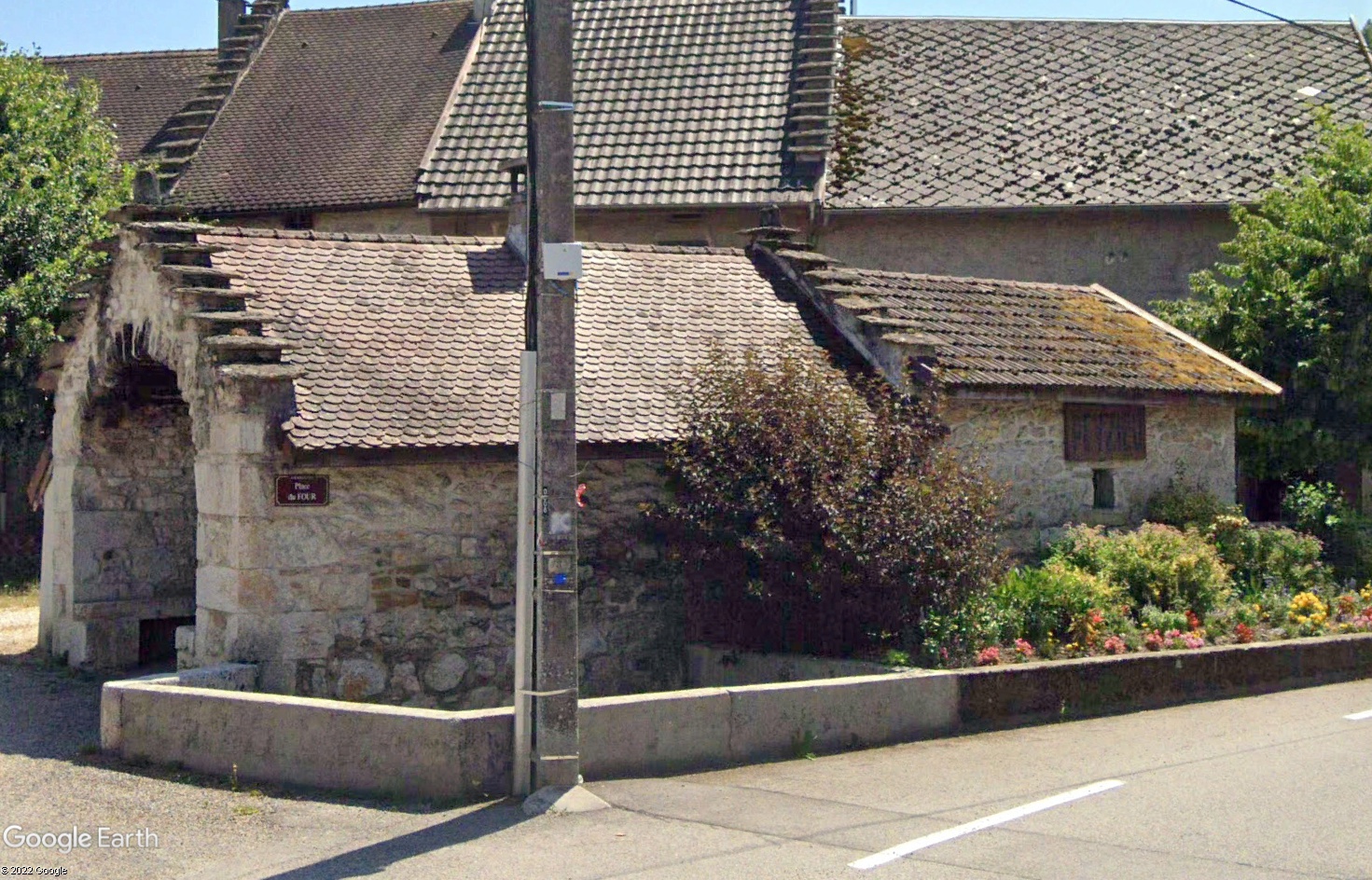 Fours - STREET VIEW : à la recherche des fours à pain - Page 18 Tsge3780