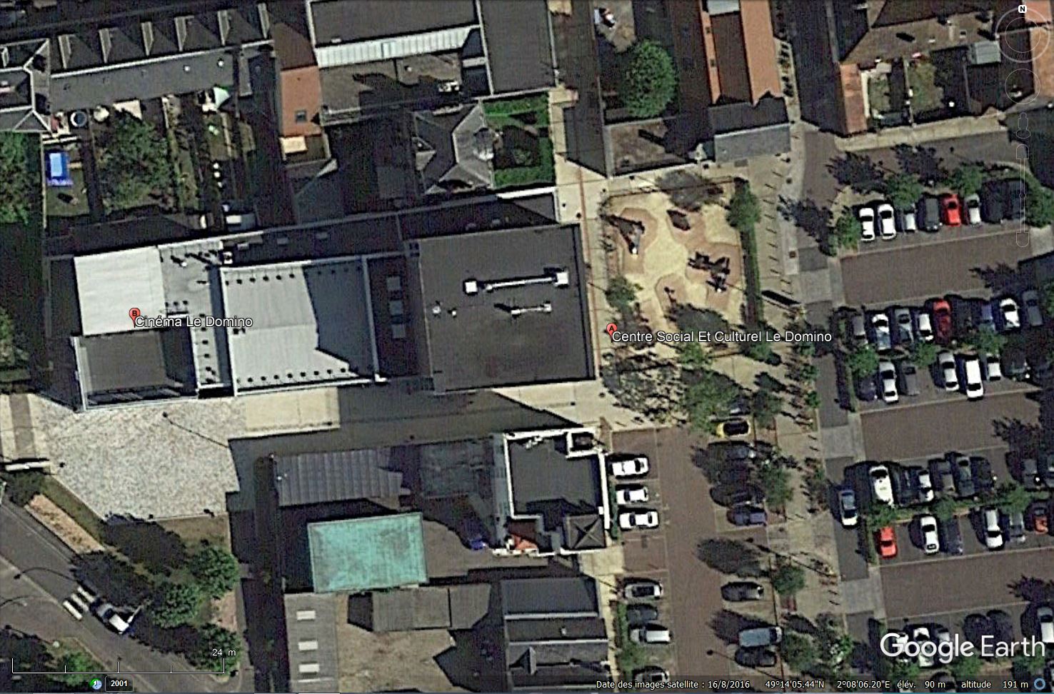 [Désormais visible sur Google Earth] - Centre Culturel de Méru, Oise Tsge_167