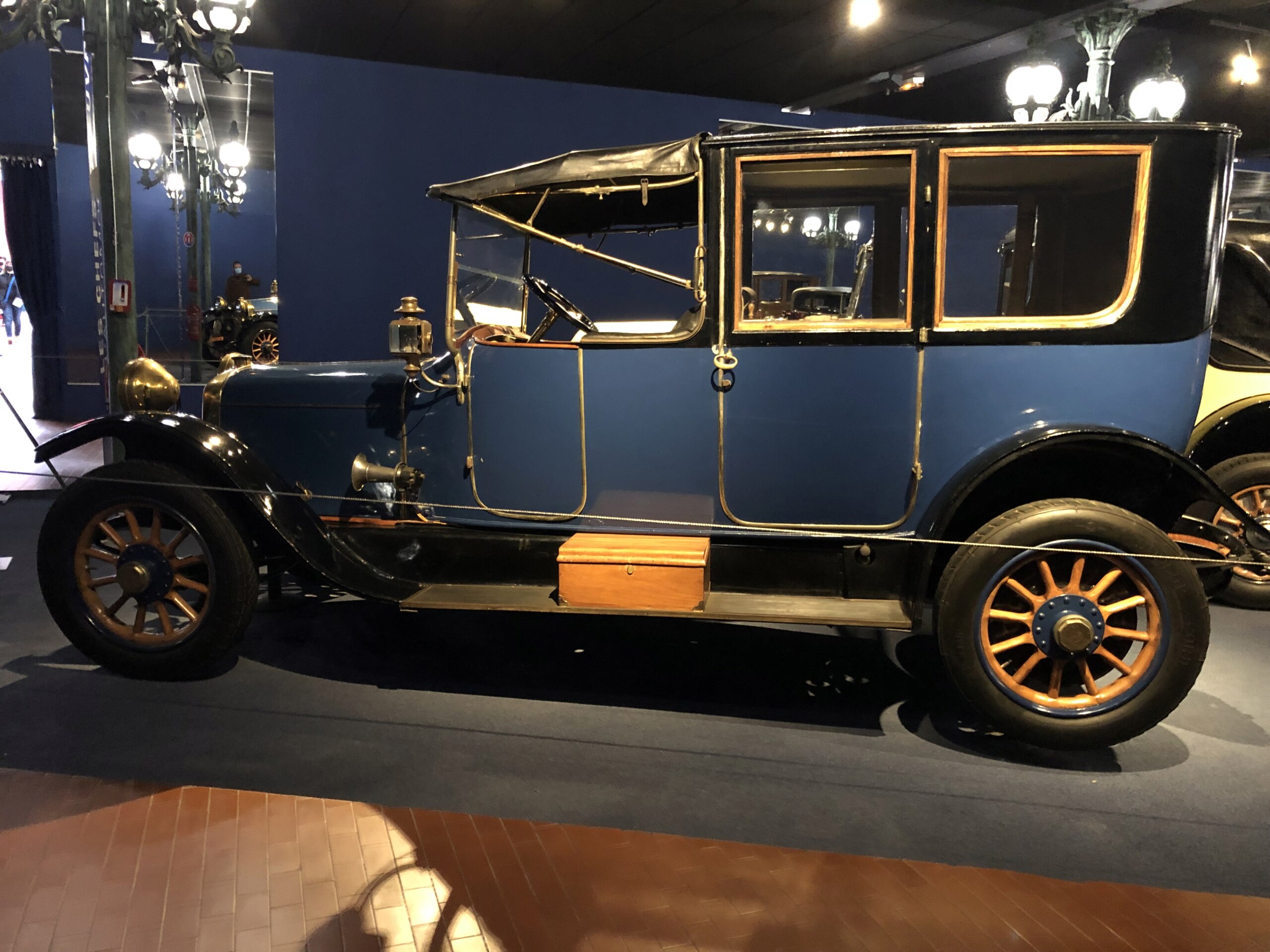 Mulhouse : la Cité de l'automobile, the largest car museum in the world. Tsge_b51