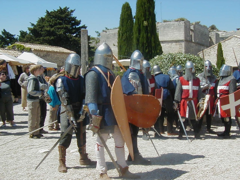 Reconstitution aux Baux de provence 2007 P1010015