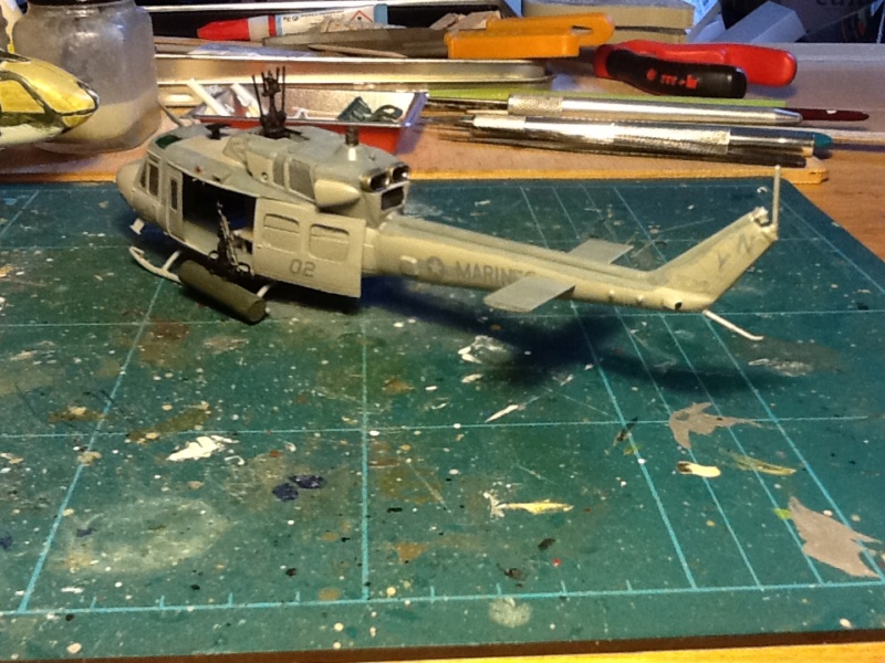 Uh-1n marines 1/72 base italeri Image28