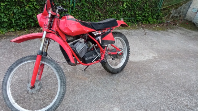MOTO - La moto de  "el de Paredes" Img_2044