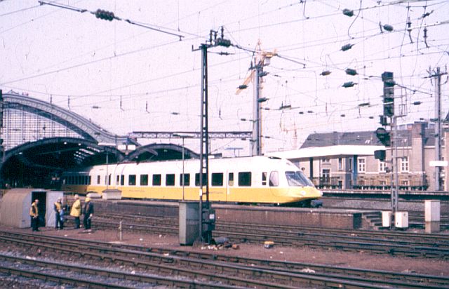 Baureihe 403 - Der verkannte IC-Triebwagen 403_0010