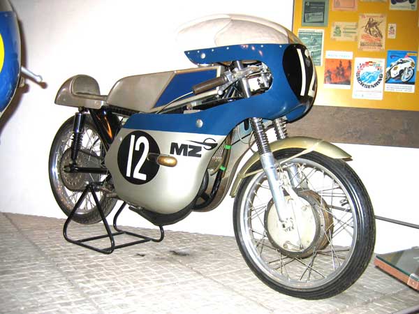 Les 125 cc de courses - Page 3 Mz_ii10