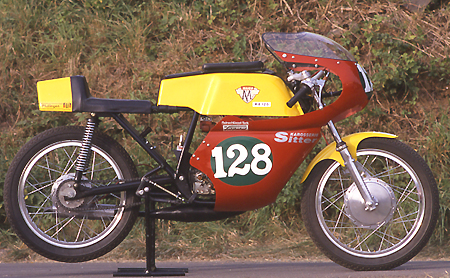 Les 125 cc de courses - Page 3 Rs2_210