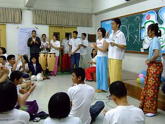 ม.รังสิต สานฝันเด็กไทย เปิดค่ายคนอยากเป็นหมอปรุงยา Dream112