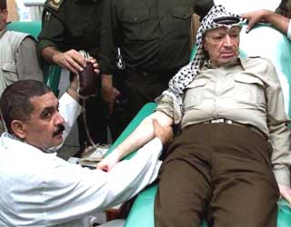 صور نادرة للقائد الرمز أبو عمار Arafat11