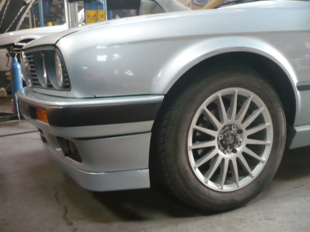 精緻改裝的BMW E30 318 - 頁 2 P1160413