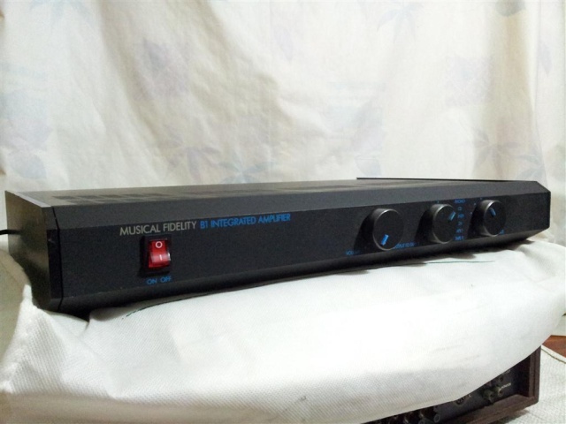 Musical Fidelity B1 integrated amp (sold) 20130115