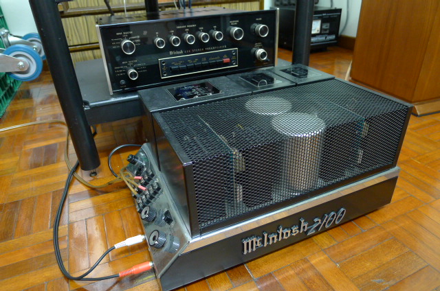 McIntosh C-30 pre amp (sold) P1060529