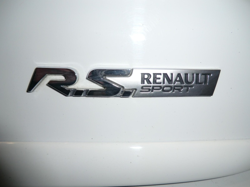 Renault Clio 4 RS, trop sage? Cliors15
