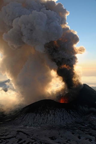 VULCANO IN RUSSIA 0711