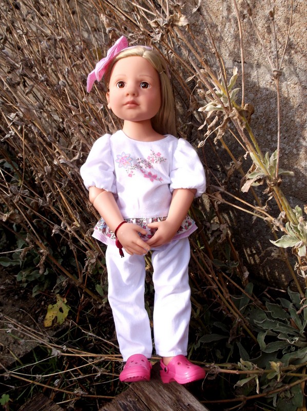 Mes filles Götz tenue pour Flavie ( défi mai Vanina) P2 Dscf1819