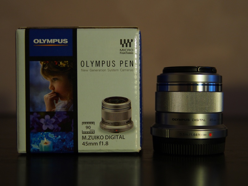 [Vendu] Olympus 45mm f1,8  P1190212
