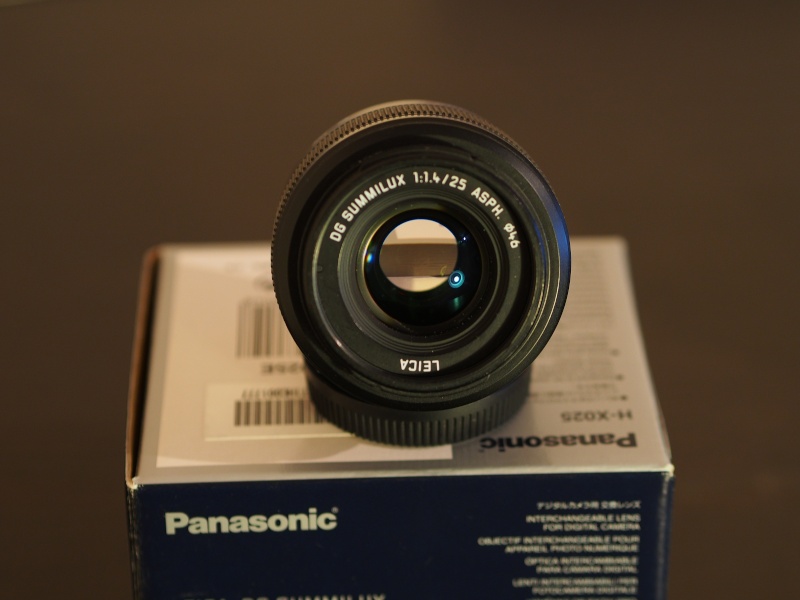 [vendu] Panasonic 25mm f1,4 P1190216