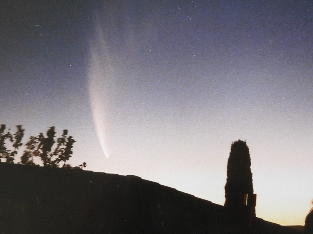 Comet Leonard In The Southern Hem Rscn3210