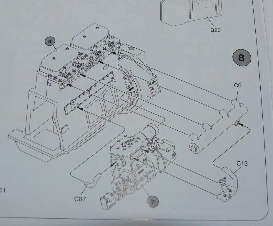 Caterpillar - US Bulldozer Caterpillar D7 (en version civile)au 1/35 de MiniArt Bulldo27