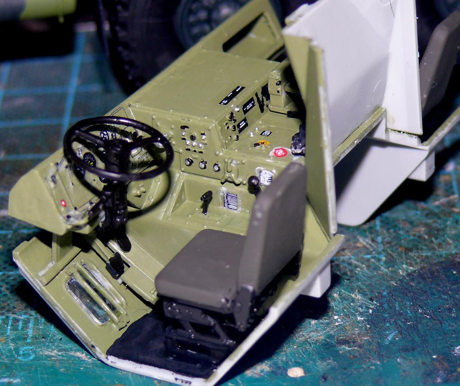 HEMTT M983A2 et Semi remorque M870A1 de TRUMPETER au 1/35 - Page 3 Hemtt244